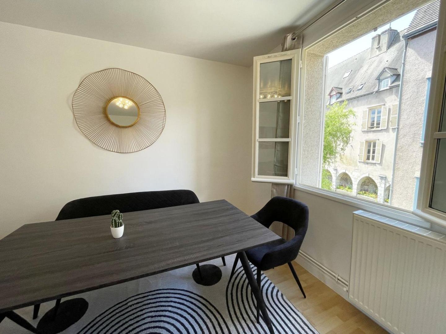 Au Bord De L'Eure - Free Parking Apartment ชาร์ตร ภายนอก รูปภาพ