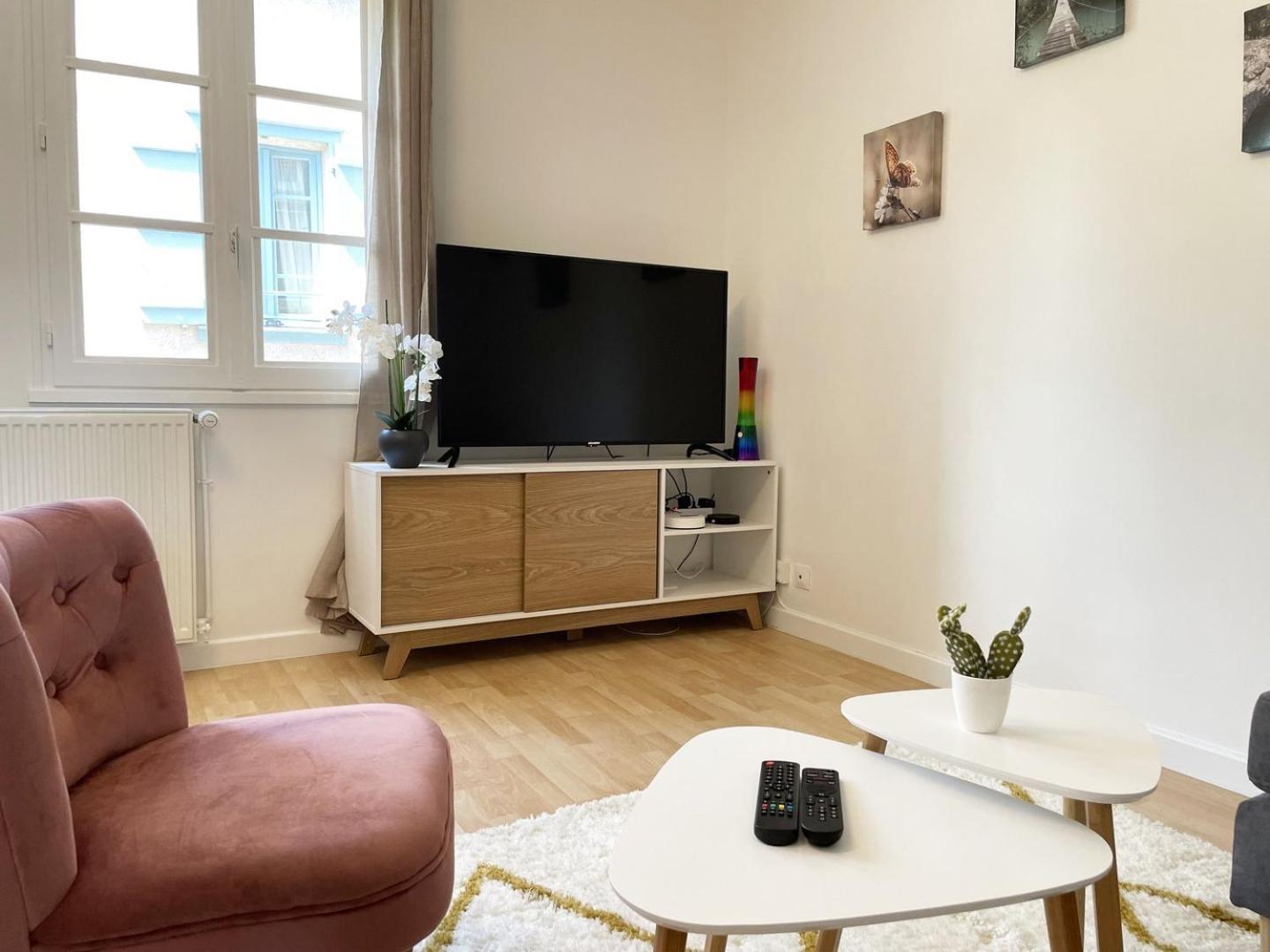 Au Bord De L'Eure - Free Parking Apartment ชาร์ตร ภายนอก รูปภาพ